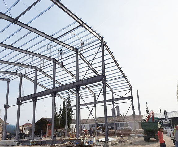 �������၆�S��